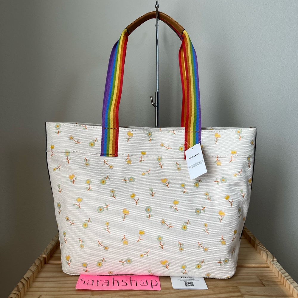 ✅Coach Purse - Picture 2 of 12